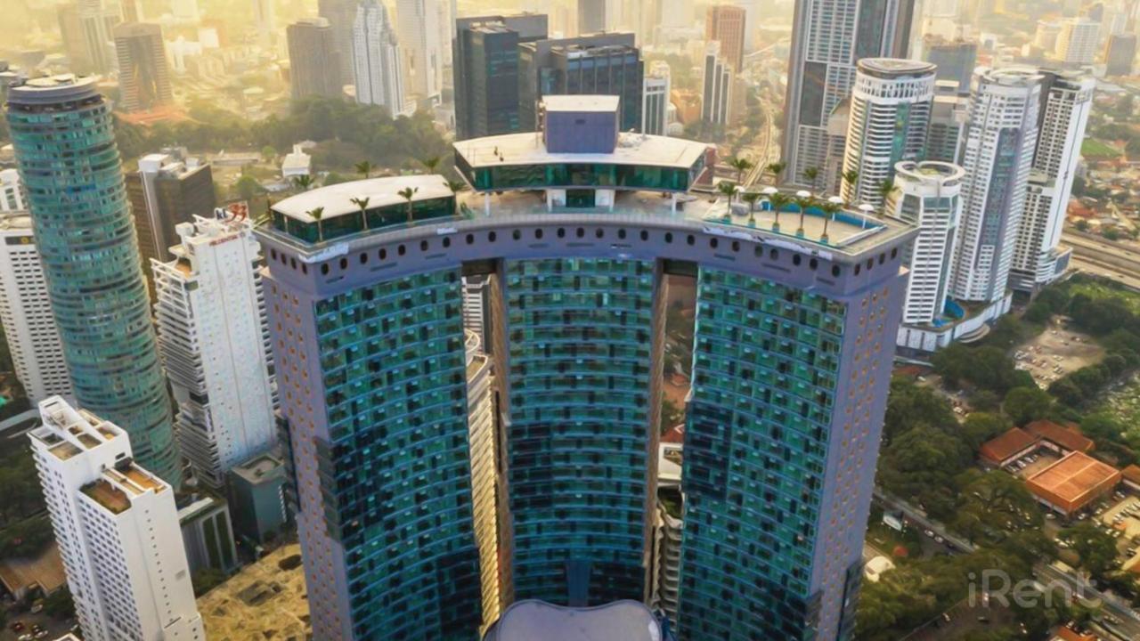 Sky Suites With Klcc Twin Tower View By Irent365 クアラルンプール エクステリア 写真