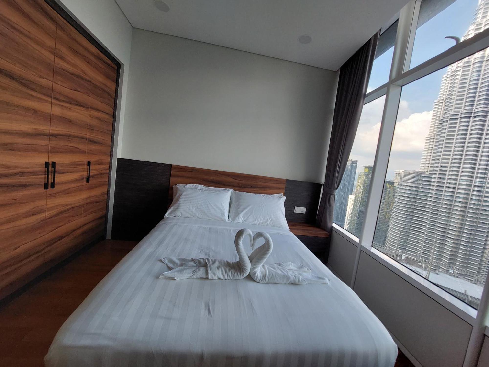 Sky Suites With Klcc Twin Tower View By Irent365 クアラルンプール 部屋 写真